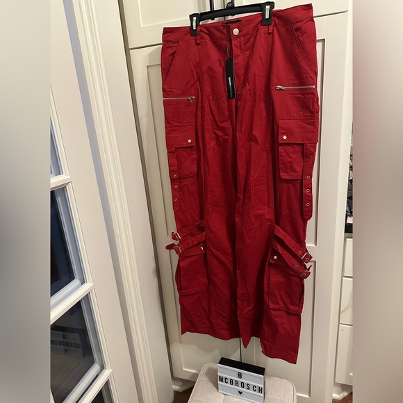 Fashion Nova Red Flare Leg Cargo Pants New With Tags Size XL - Picture 2 of 9